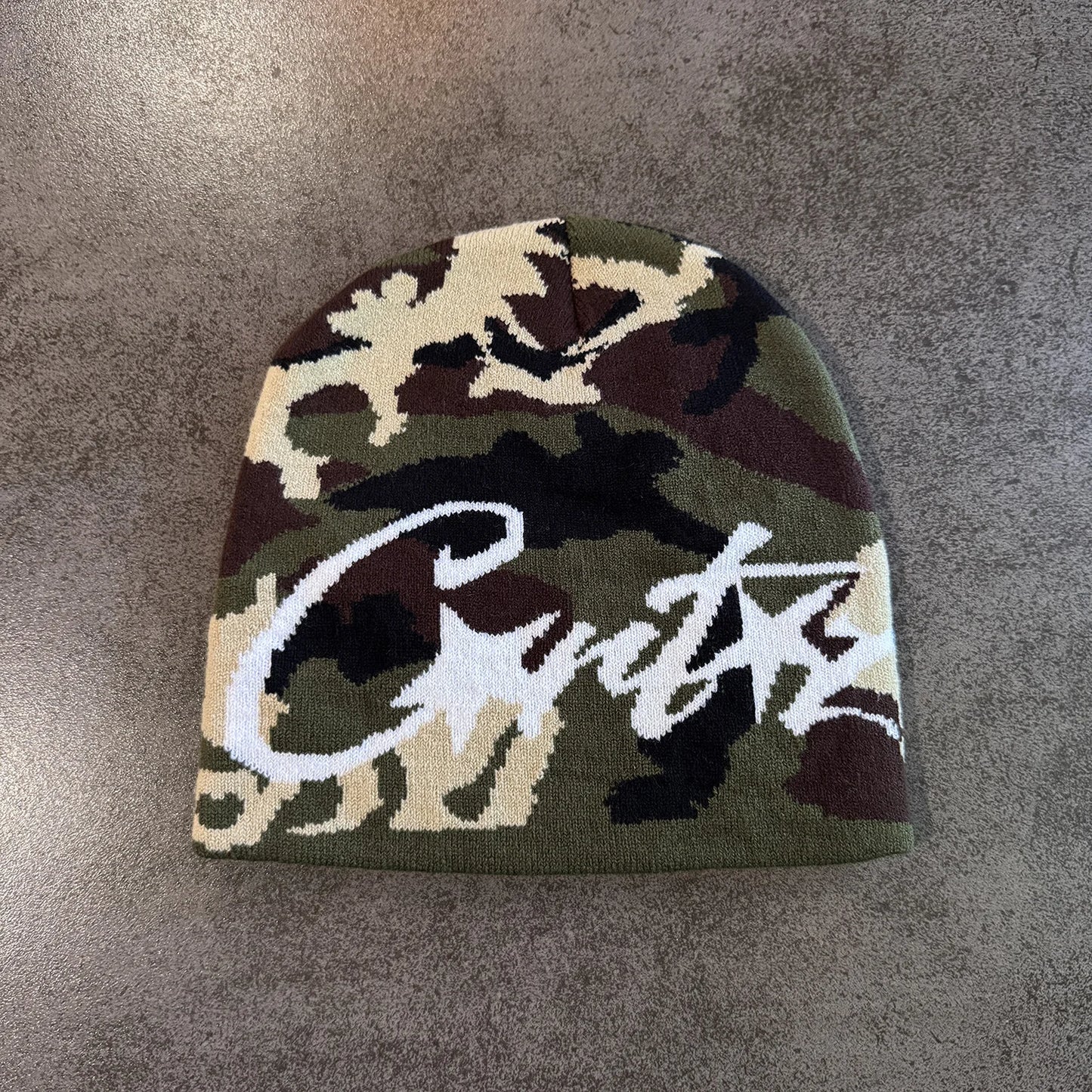 Letter contrasting Bennie Y2K